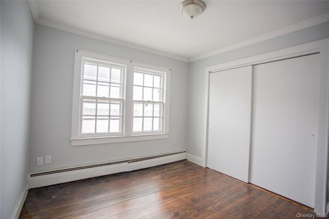 76 Clayton Clayton Avenue, East Atlantic Beach, NY 11561