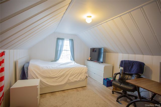 76 Clayton Clayton Avenue, East Atlantic Beach, NY 11561