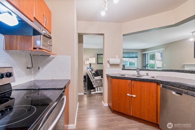 15415 35th Avenue W #K101, Lynnwood, WA 98087