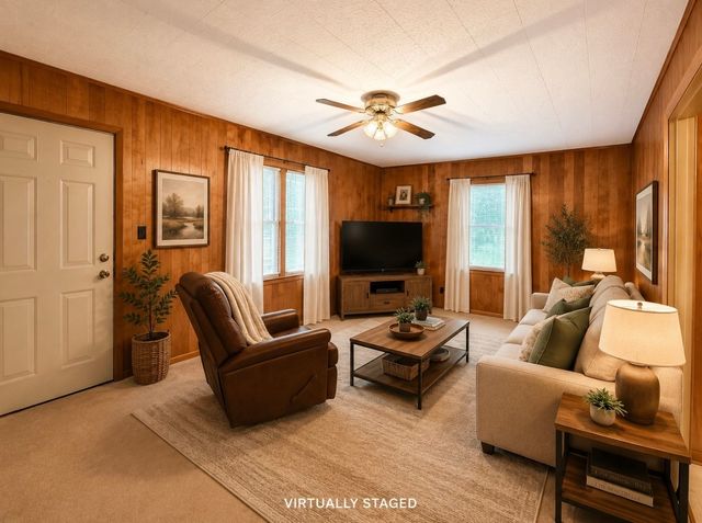 325 Spring St, Wartrace, TN 37183