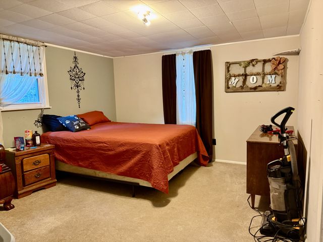325 Spring St, Wartrace, TN 37183