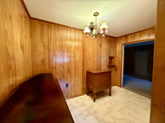 325 Spring St, Wartrace, TN 37183