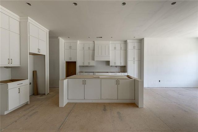 2969 N Bogan Road NE, Buford, GA 30519