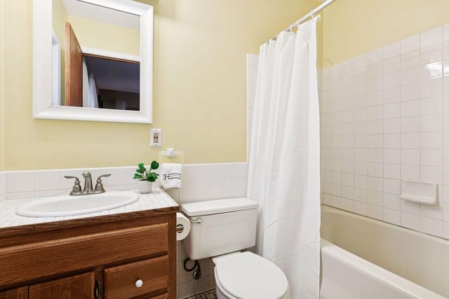 3420 Maplewood Drive, Saint Anthony, MN 55418