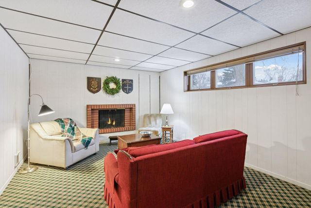 3420 Maplewood Drive, Saint Anthony, MN 55418