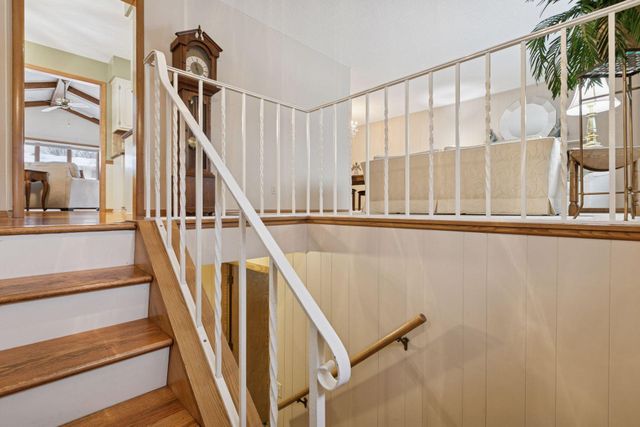 3420 Maplewood Drive, Saint Anthony, MN 55418