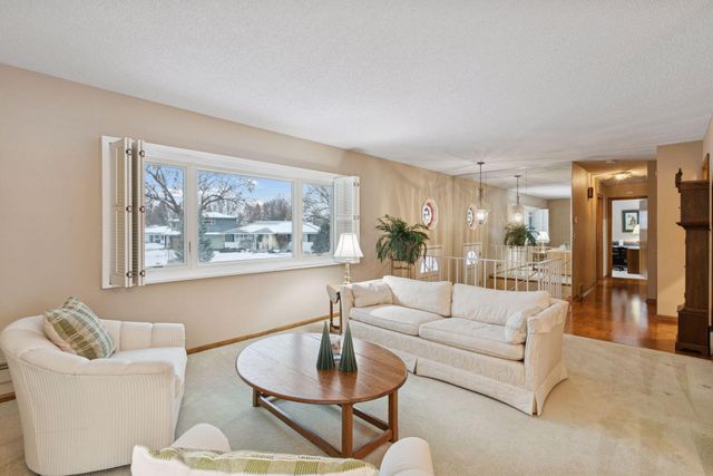 3420 Maplewood Drive, Saint Anthony, MN 55418