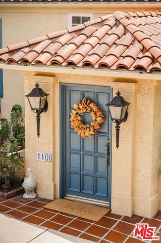 1100 Pine Oak Lane, Pasadena, CA 91105