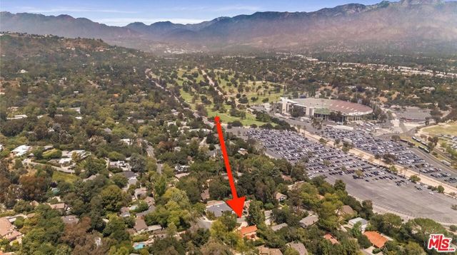 1100 Pine Oak Lane, Pasadena, CA 91105