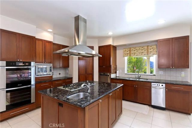 43845 Calle De Velardo, Temecula, CA 92592