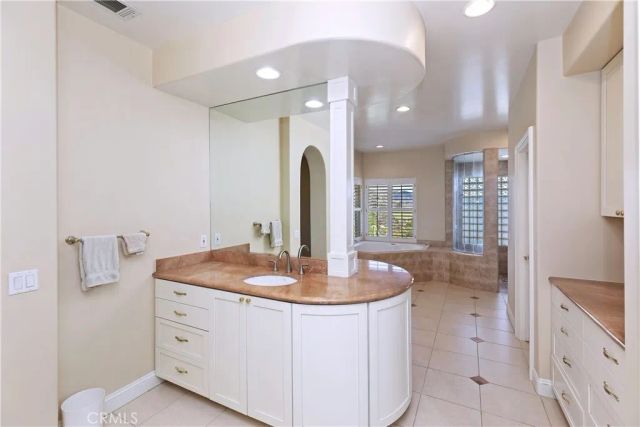 43845 Calle De Velardo, Temecula, CA 92592