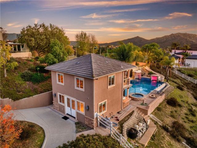43845 Calle De Velardo, Temecula, CA 92592