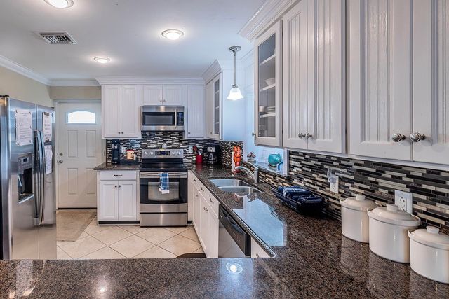 2497 Brady Rd, Theriot, LA 70397