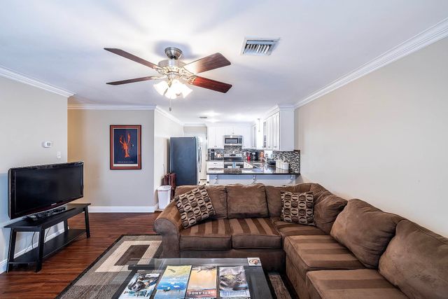 2497 Brady Rd, Theriot, LA 70397