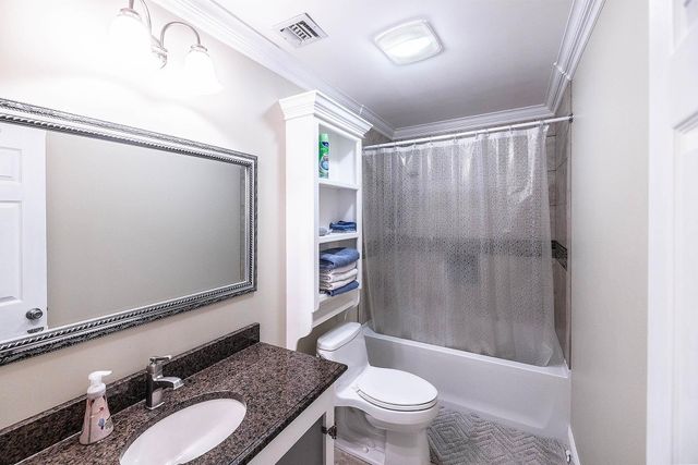 2497 Brady Rd, Theriot, LA 70397