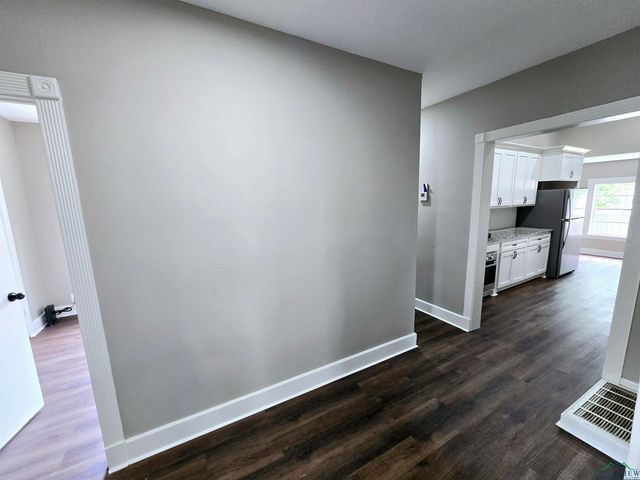 605 E Rusk St, Marshall, TX 75670