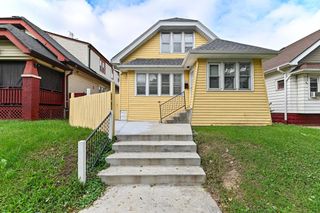 3871 N 25th STREET, Milwaukee, WI 53206