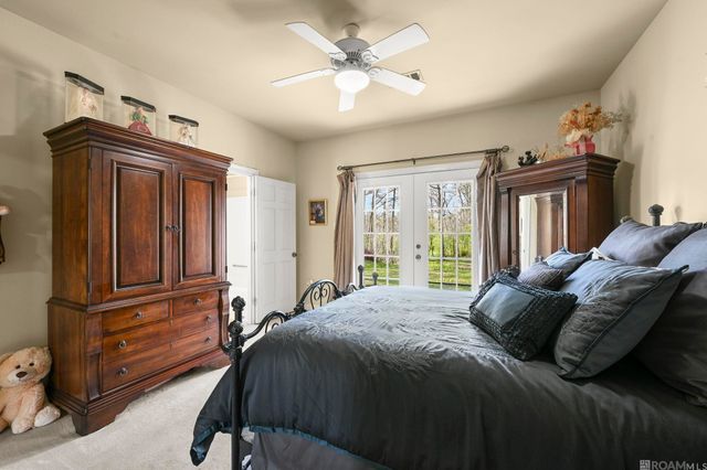 39797 River Oaks Dr, Ponchatoula, LA 70454