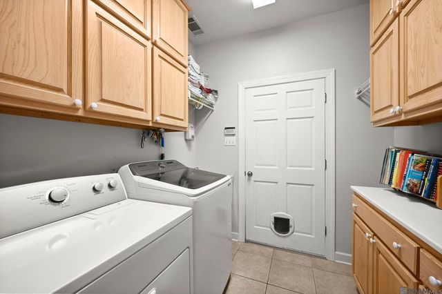 39797 River Oaks Dr, Ponchatoula, LA 70454