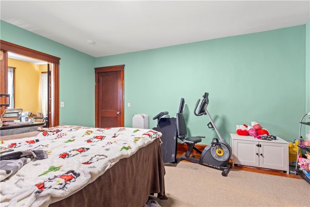 51 Oakland Avenue, Cranston, RI 02910