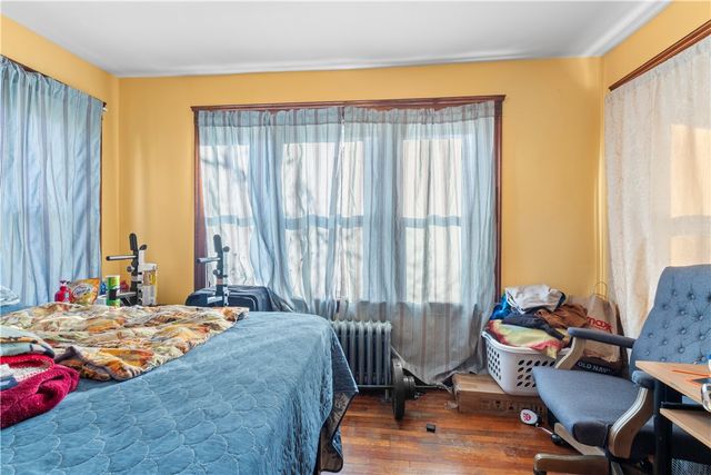 51 Oakland Avenue, Cranston, RI 02910