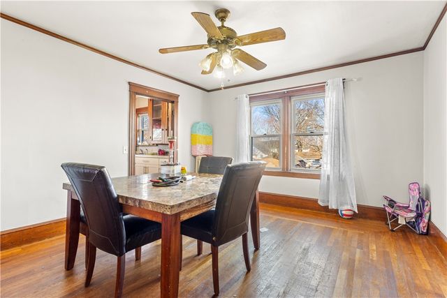 51 Oakland Avenue, Cranston, RI 02910