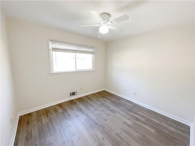 167 Bridgewood SE Drive, Conyers, GA 30094