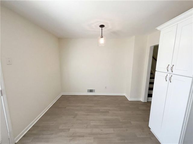 167 Bridgewood SE Drive, Conyers, GA 30094