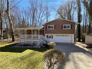 167 Bridgewood SE Drive, Conyers, GA 30094