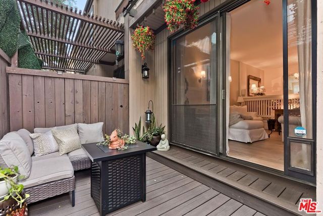 853 Larrabee Street 7, West Hollywood, CA 90069