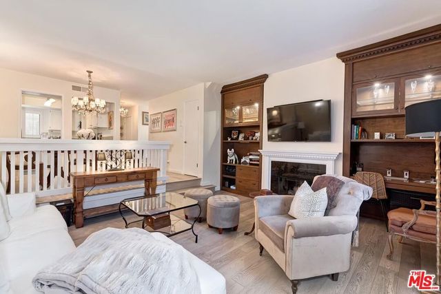 853 Larrabee Street 7, West Hollywood, CA 90069