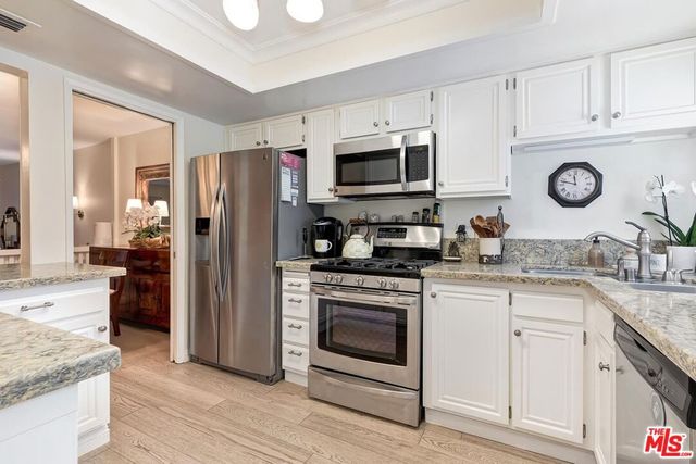 853 Larrabee Street 7, West Hollywood, CA 90069