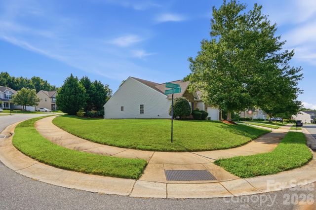 301 Augustus Lane, Mount Holly, NC 28120