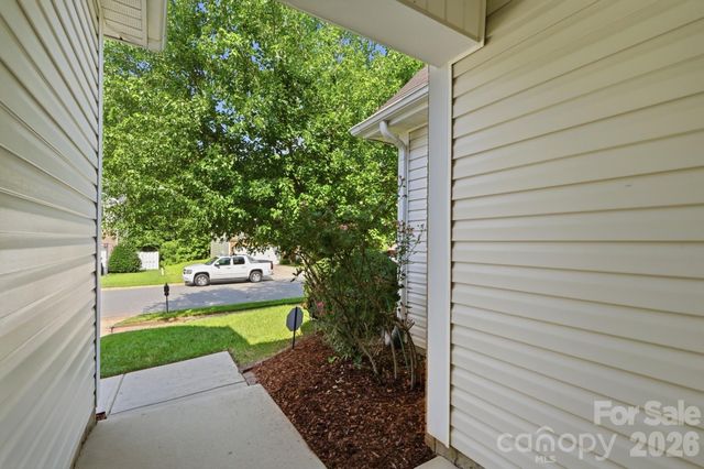301 Augustus Lane, Mount Holly, NC 28120