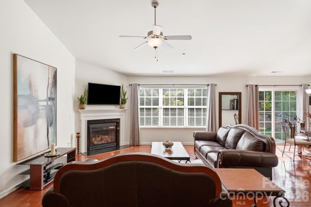 301 Augustus Lane, Mount Holly, NC 28120