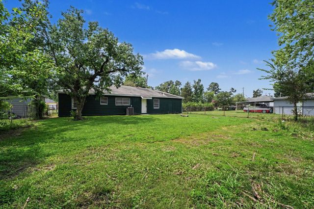 8433 Woodlyn Road, Houston, TX 77028