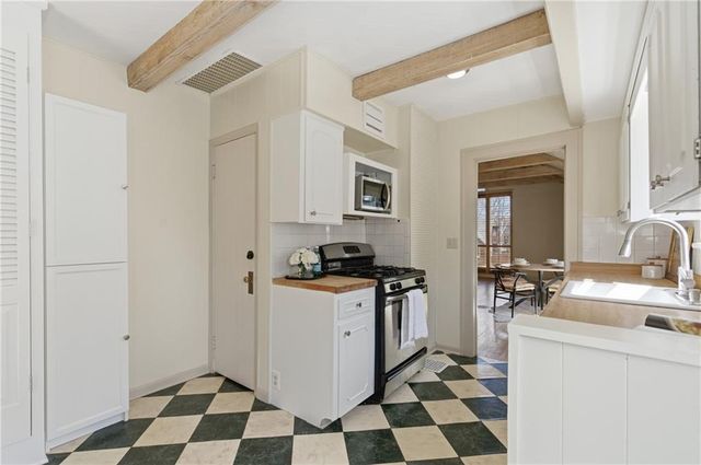 4734 Holly Street, Kansas City, MO 64112