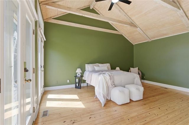 4734 Holly Street, Kansas City, MO 64112