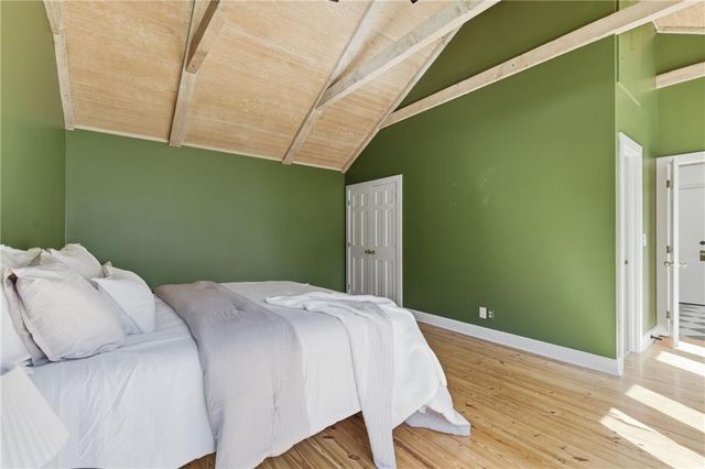 4734 Holly Street, Kansas City, MO 64112