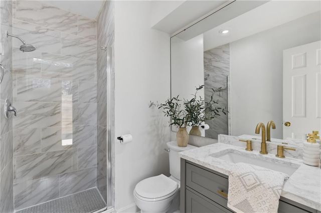 4734 Holly Street, Kansas City, MO 64112