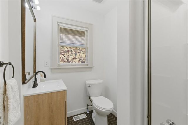 4734 Holly Street, Kansas City, MO 64112