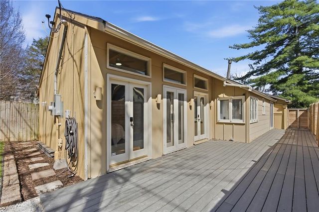 4734 Holly Street, Kansas City, MO 64112