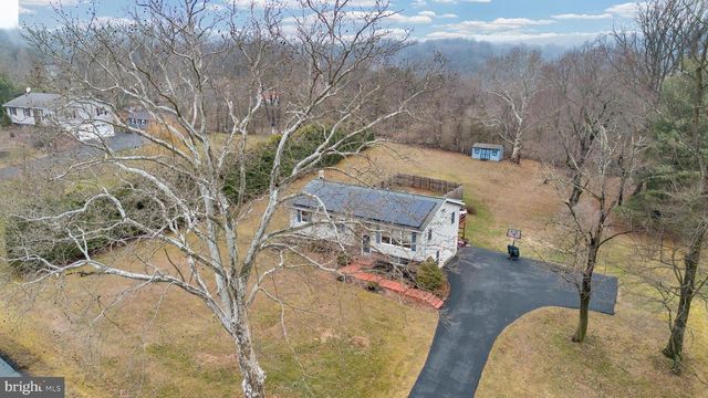 118 OAK TERRACE DR, Birdsboro, PA 19508