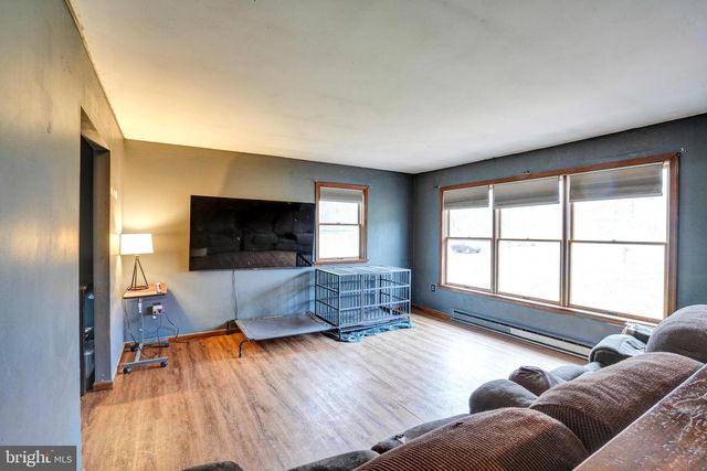 118 OAK TERRACE DR, Birdsboro, PA 19508