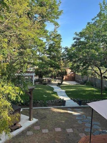 18 Linden Road, Watsonville, CA 95076