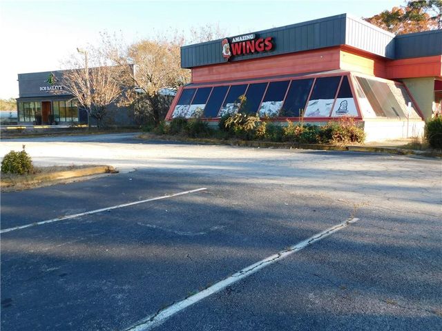 5112 Stone Mountain Highway, Stone Mountain, GA 30087