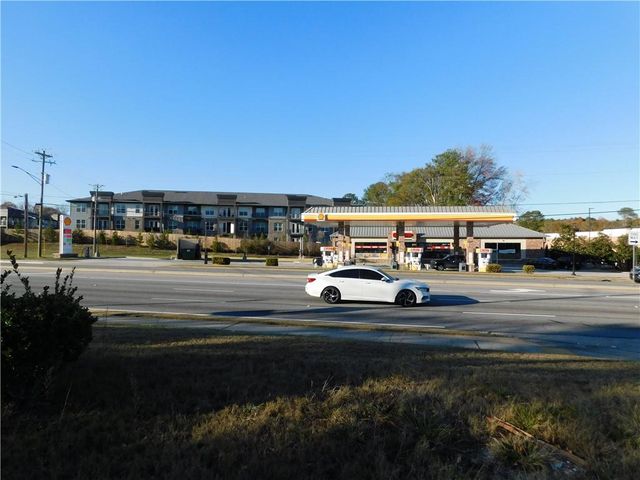 5112 Stone Mountain Highway, Stone Mountain, GA 30087