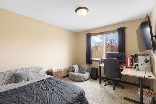 4920 159th Street N, Hugo, MN 55038