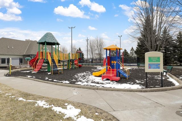 4920 159th Street N, Hugo, MN 55038