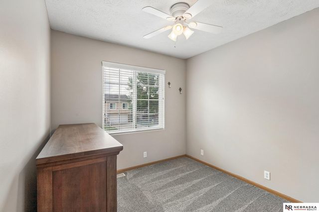 18728 W Street, Omaha, NE 68135